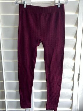 Faded Glory Ribbed Leggings in Burgundy Plum